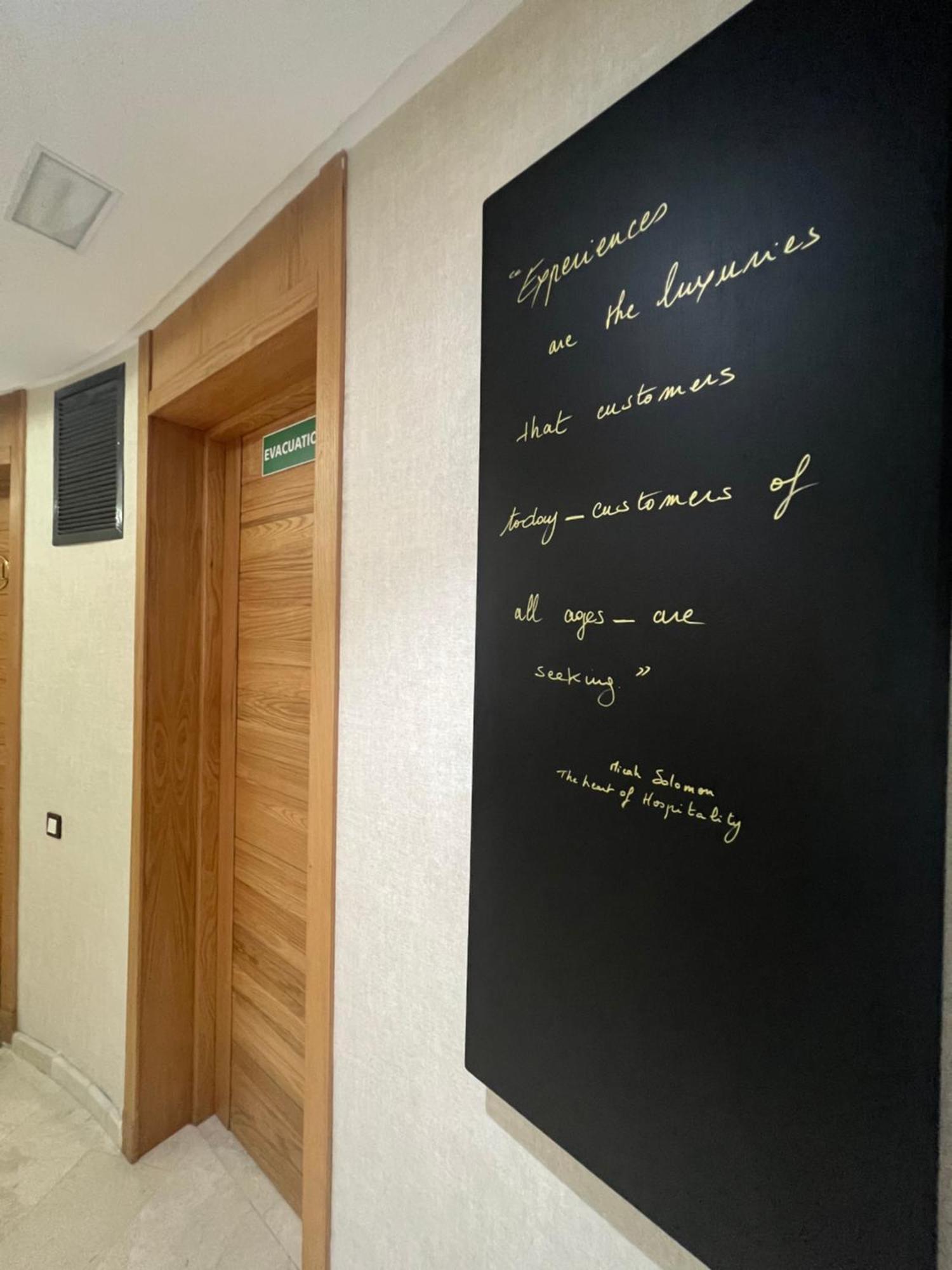 Zen Suites Hotel Massira Casablanca Luaran gambar